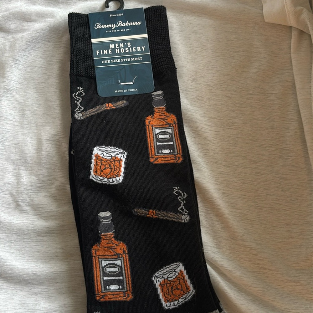 Tommy Bahama socks